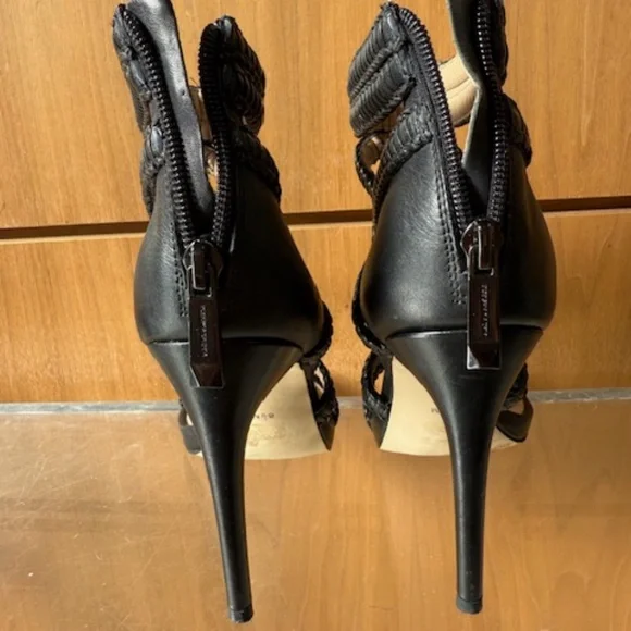 Pre-loved BCBG Black Gladiator Leather Sky High Heel Sandals - Size 6.5 - Picture 4 of 6